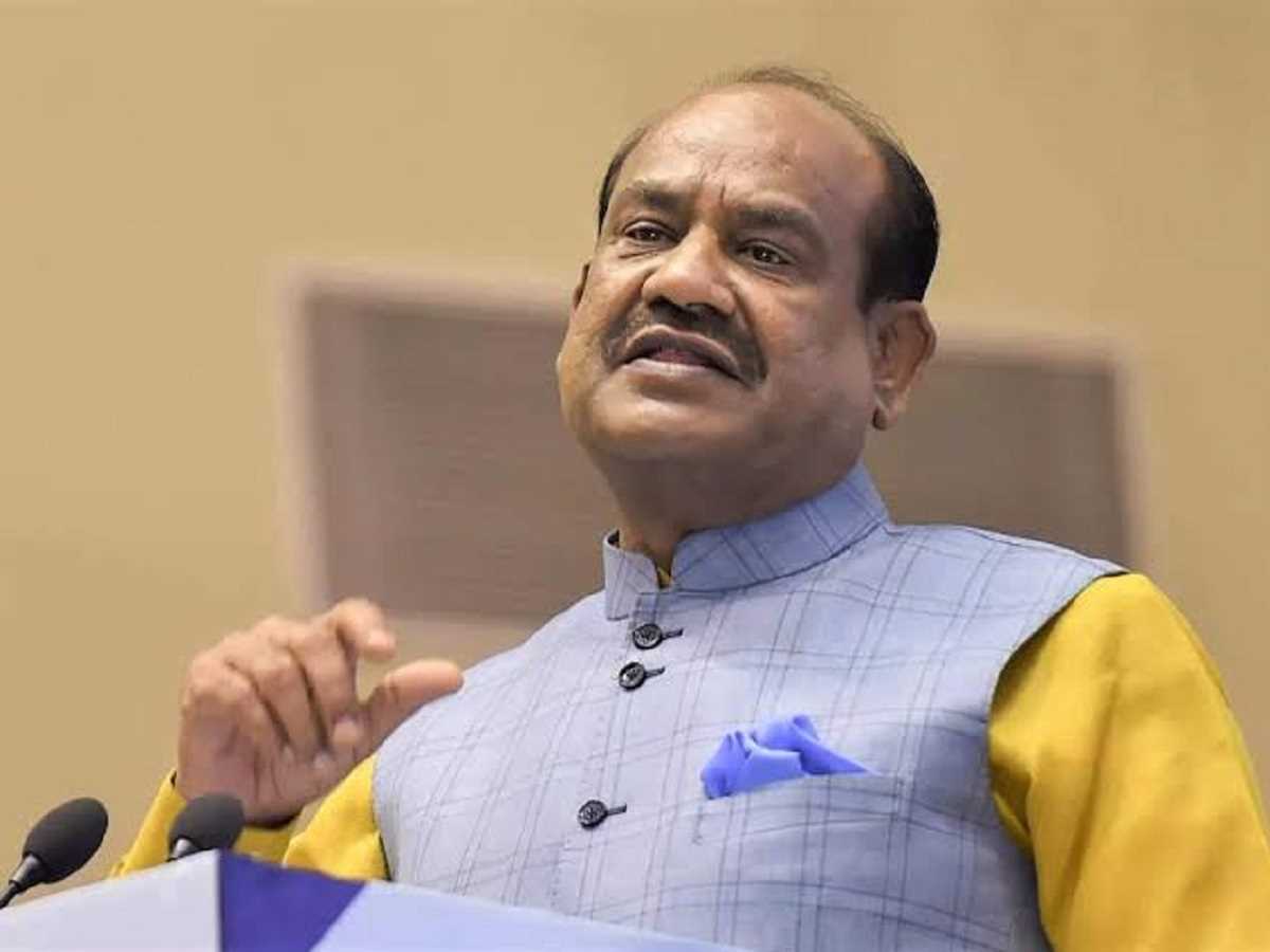 ओम बिरला दोबारा बनेंगे लोकसभा अध्यक्ष, पीएम मोदी से की मुलाकात ओम बिरला दोबारा बनेंगे लोकसभा अध्यक्ष, पीएम मोदी से की मुलाकात